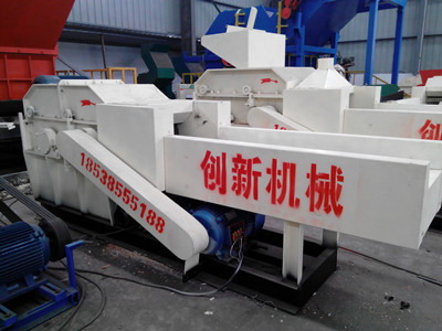 輕薄料粉碎機與彩鋼瓦撕碎機的配置與價格分析——以鞏義市創新機械為例