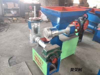 煌鑫泡沫造粒機(jī)與木材粉碎機(jī) 多元化產(chǎn)品布局，為商家開啟綠色財(cái)富新篇章